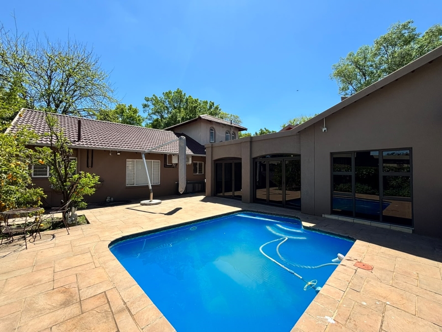 4 Bedroom Property for Sale in Grimbeeck Park North West